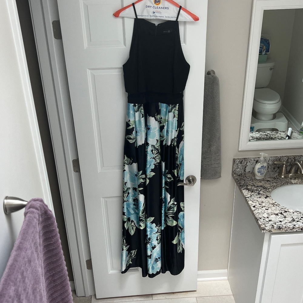 Worn Once And Don’t Want To Repeat - image 1